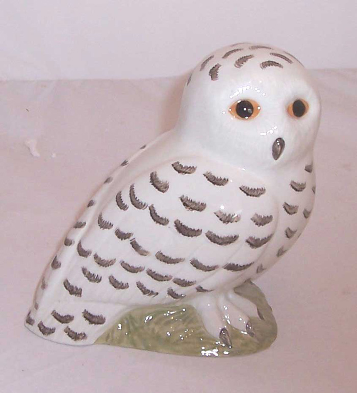 Snowy Owl figure